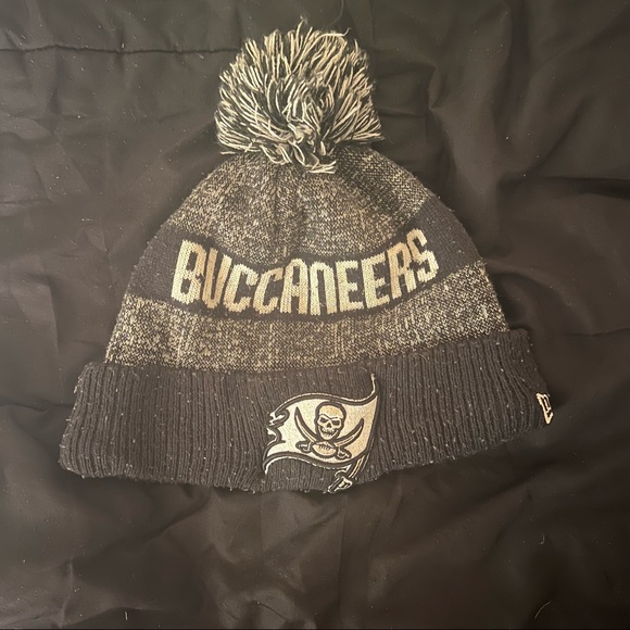 Buccaneers Beanie - Picture 3 of 3